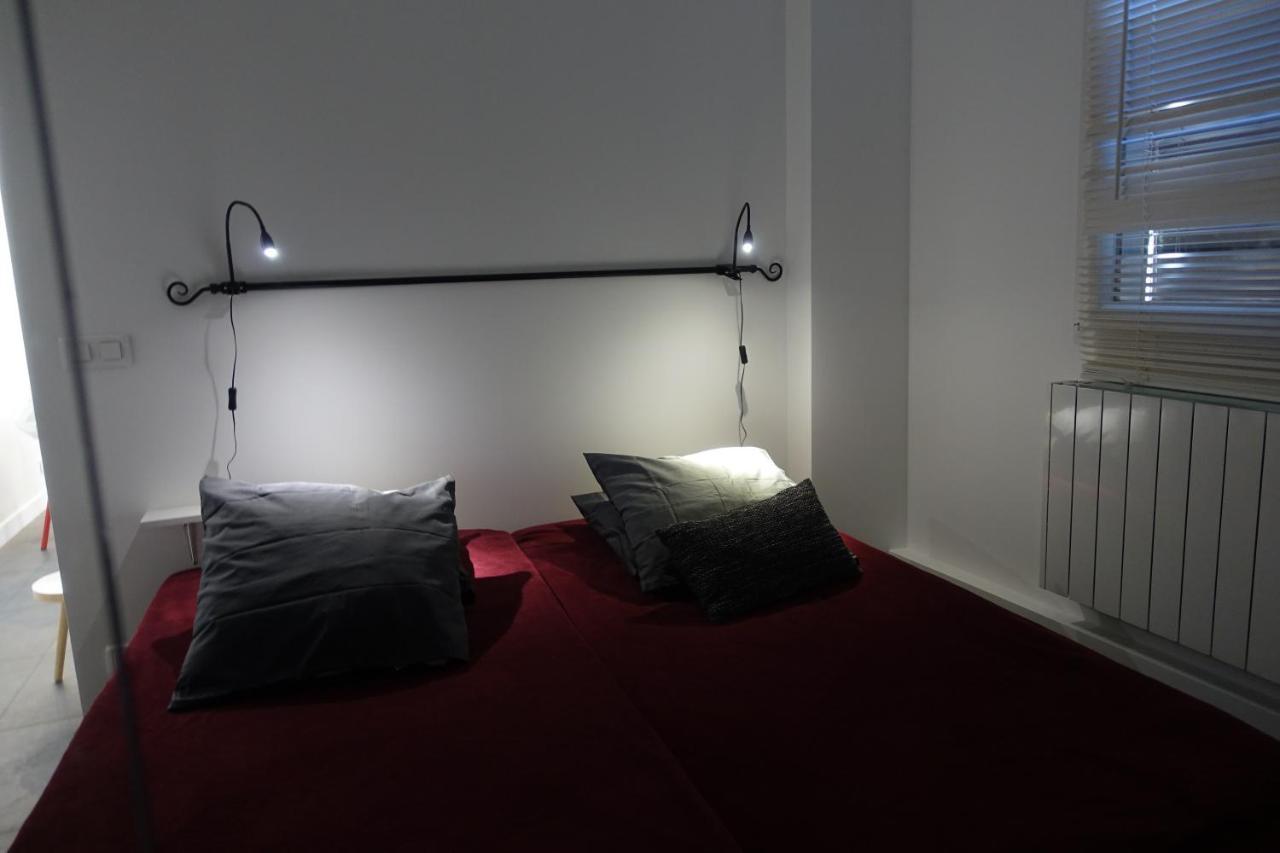 Cite Pilleux - Cozy Apartment In A Private Lane Paris Ngoại thất bức ảnh